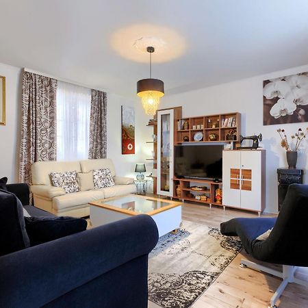Holiday Home Centar By Interhome ウマグ エクステリア 写真