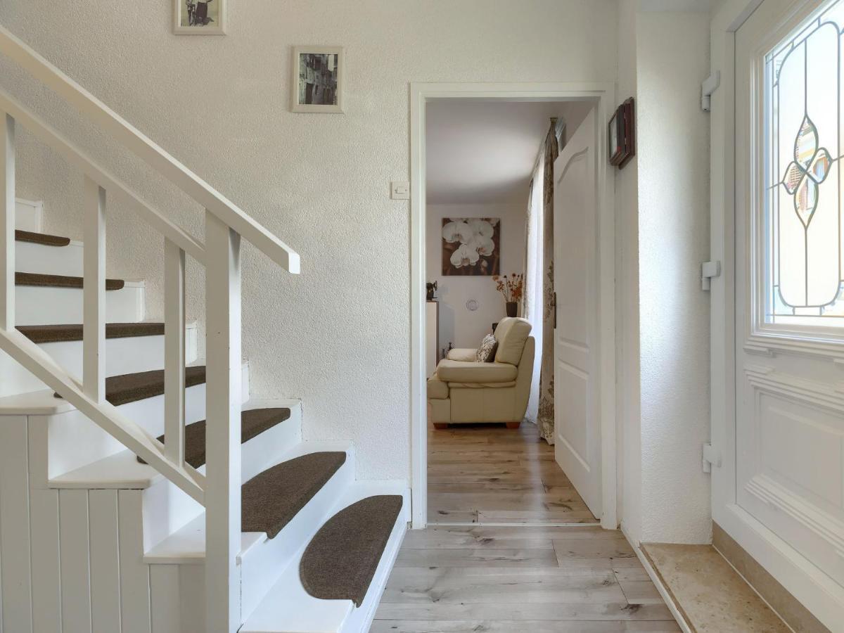 Holiday Home Centar By Interhome ウマグ エクステリア 写真
