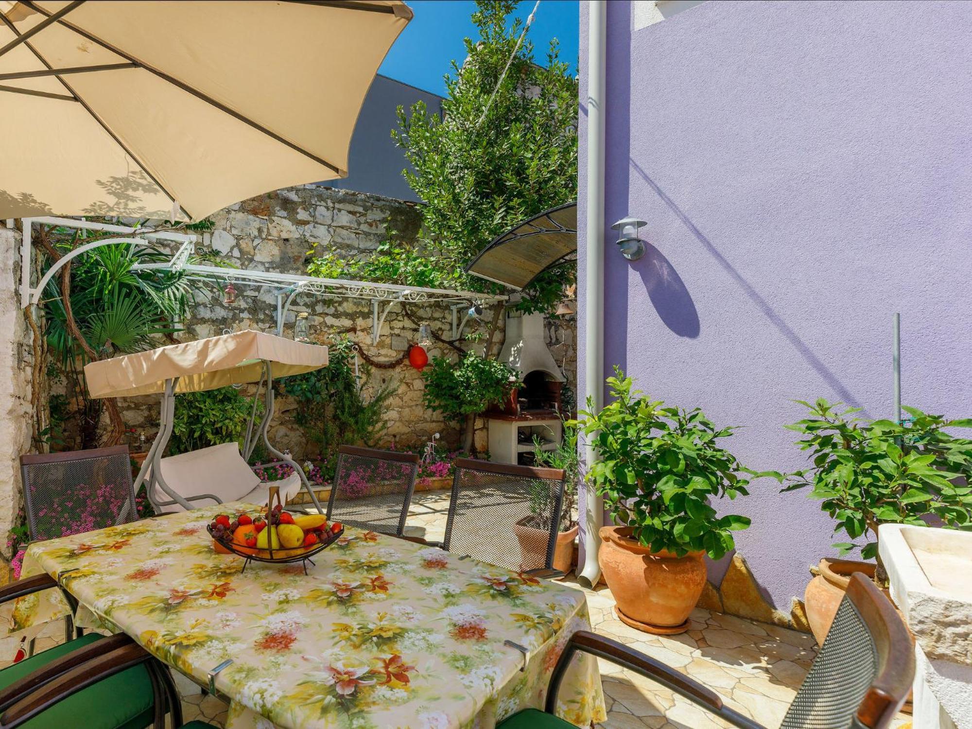 Holiday Home Centar By Interhome ウマグ エクステリア 写真